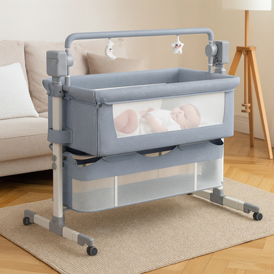 cododo bebe gris bébé couché