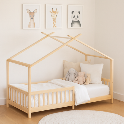 lit au sol bebe style montessori bois naturel doux avec doudou