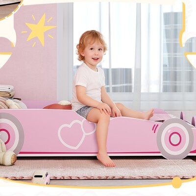 lit par terre fille rose enfant assis