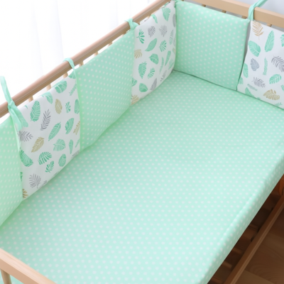 tour de lit lunéa feuille verte avec feuille-rassurant