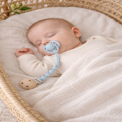 attache tetine silicone bébé endormi