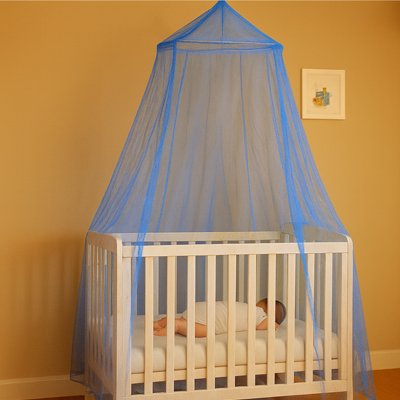 ciel de lit bebe féerique bleu enfant couché