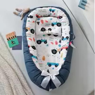 cocon bébé dodo voiture bleue apaisant