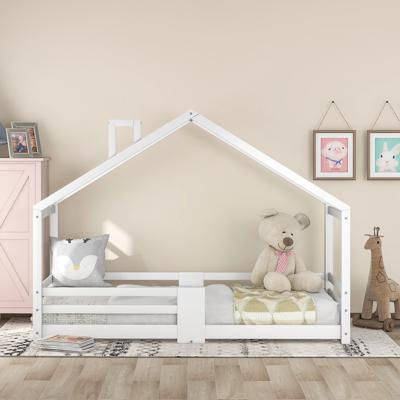 lit au sol pour bebe anti chute dans decor joli