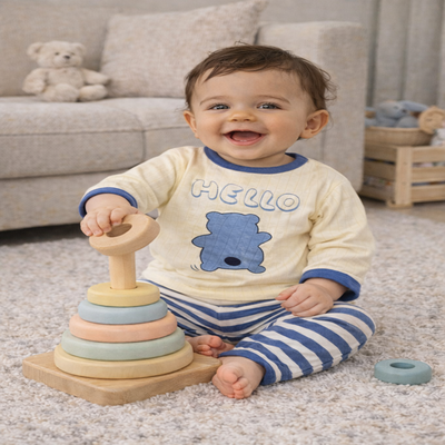 pyjama bébé garçon confortable bleu bébé assis