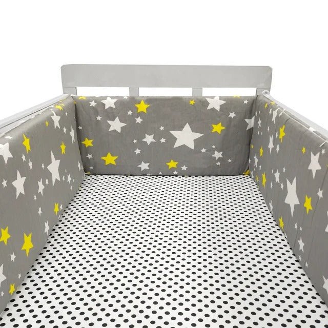 tour de lit bebe etoile presenté